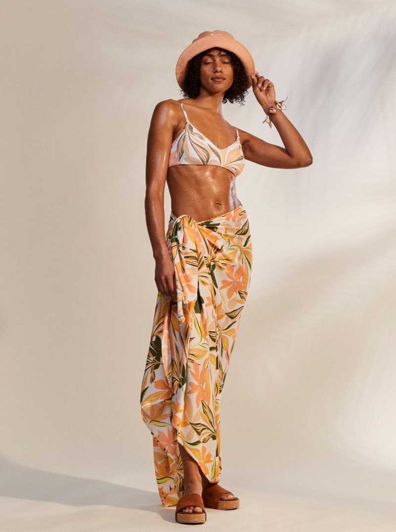 Roxy Cool And Lovely Sarong Bright White Subtly Salty Mult | CTMAY-7295