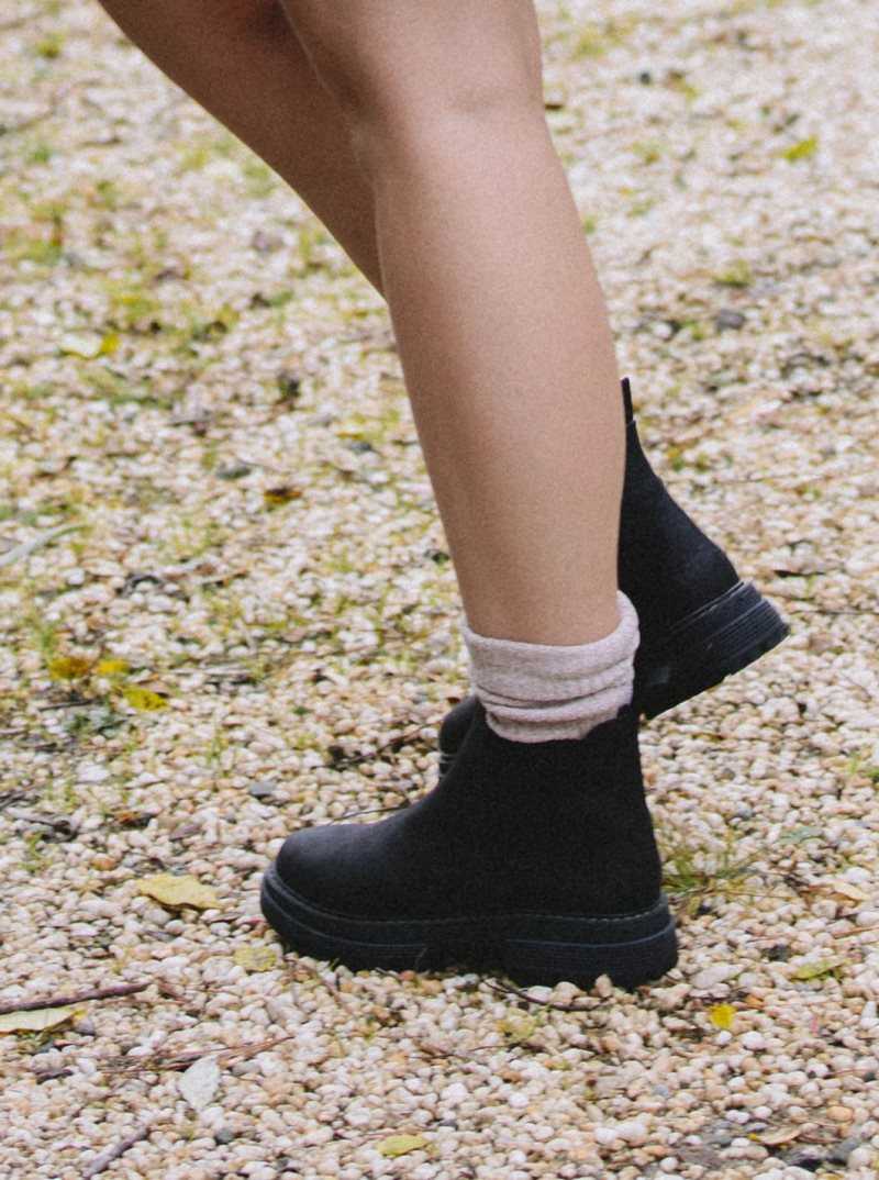 Roxy Lorena Chelsea Slip-On Boots Black | GXTPM-7958